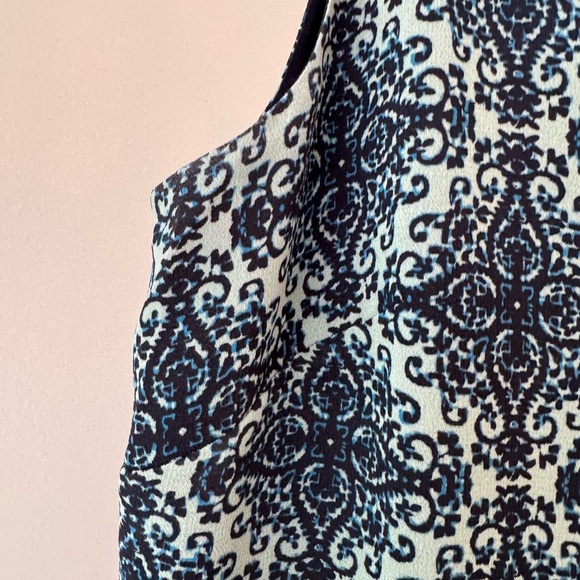 CAbi‎ Camisole Blue and Green Geometric Tank Top - Picture 5 of 12